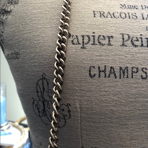 Kate spade ♠️ Black and gold crossbody - Picture 3 of 6